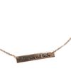 Goudkleurige ketting met 'La vie est belle'