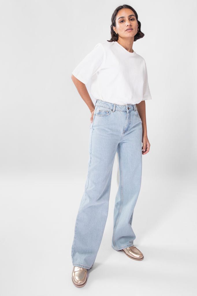 High waist straight leg jeans