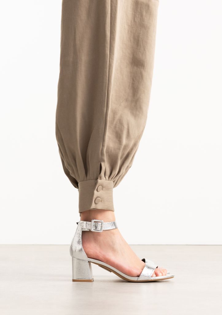 Sacha Zilveren Metallic Sandalen Met Blokhak