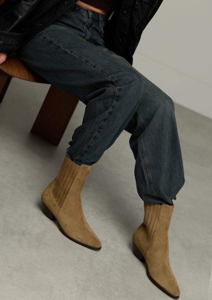 Sacha Beige Suède Western Laarsjes