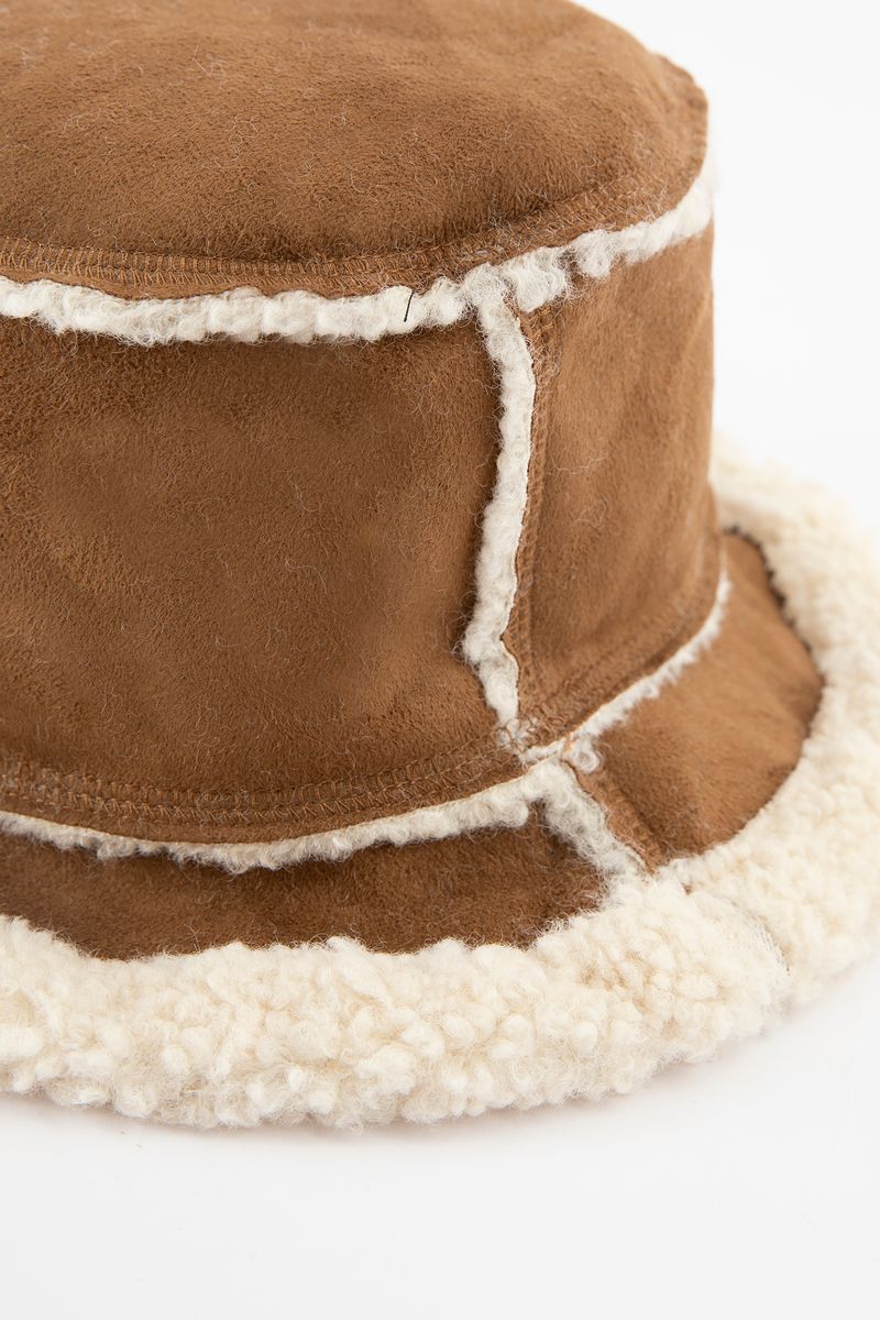 Bruine shearling bucket hat