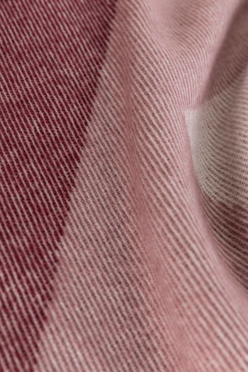 Roze colourblock sjaal met franje