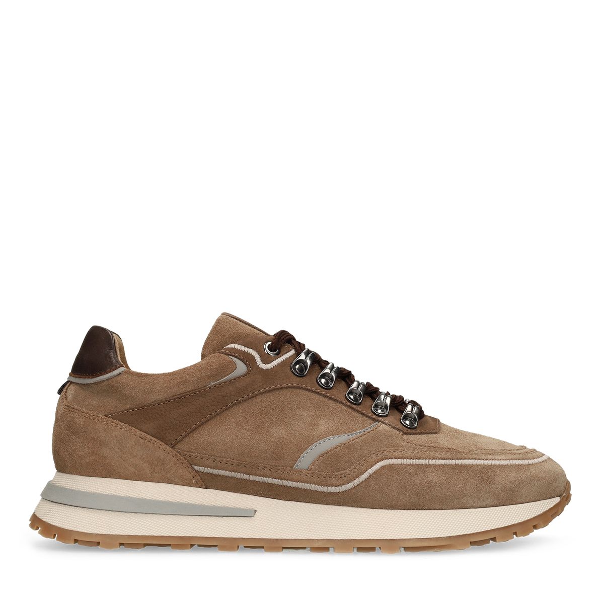 Beige suède sneakers