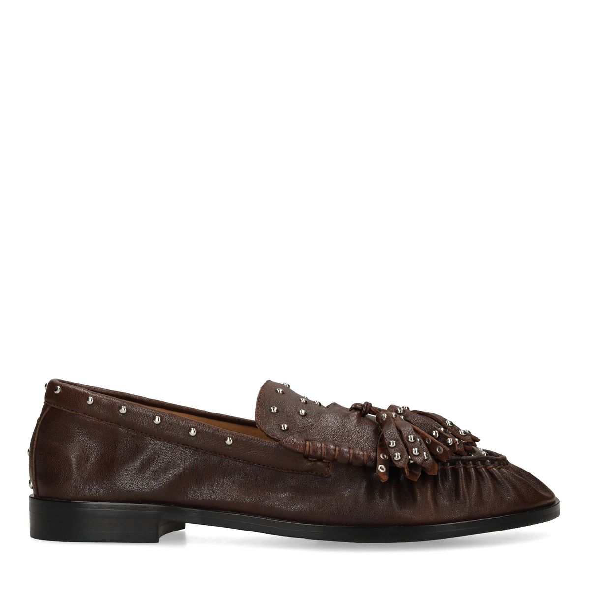 Bruine leren loafers met zilveren studs
