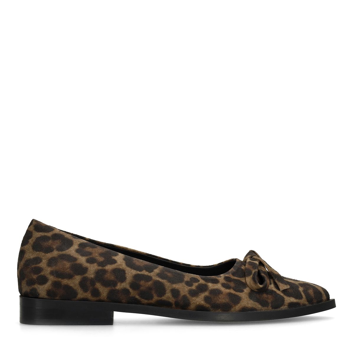 Leopard suède loafers
