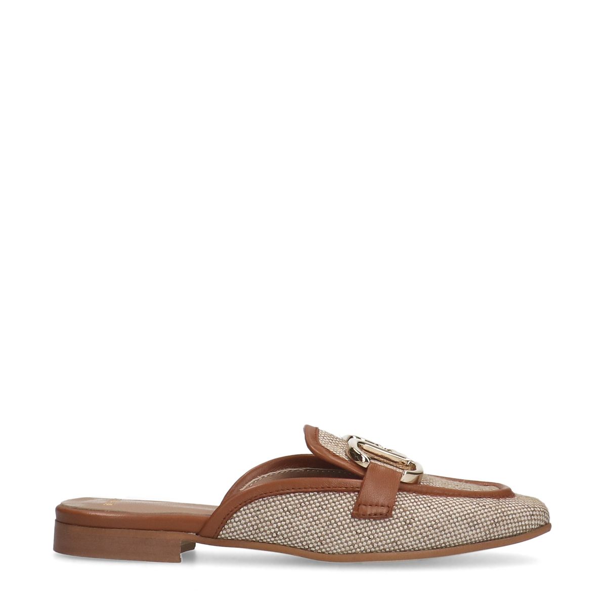 Beige raffia slip on loafers