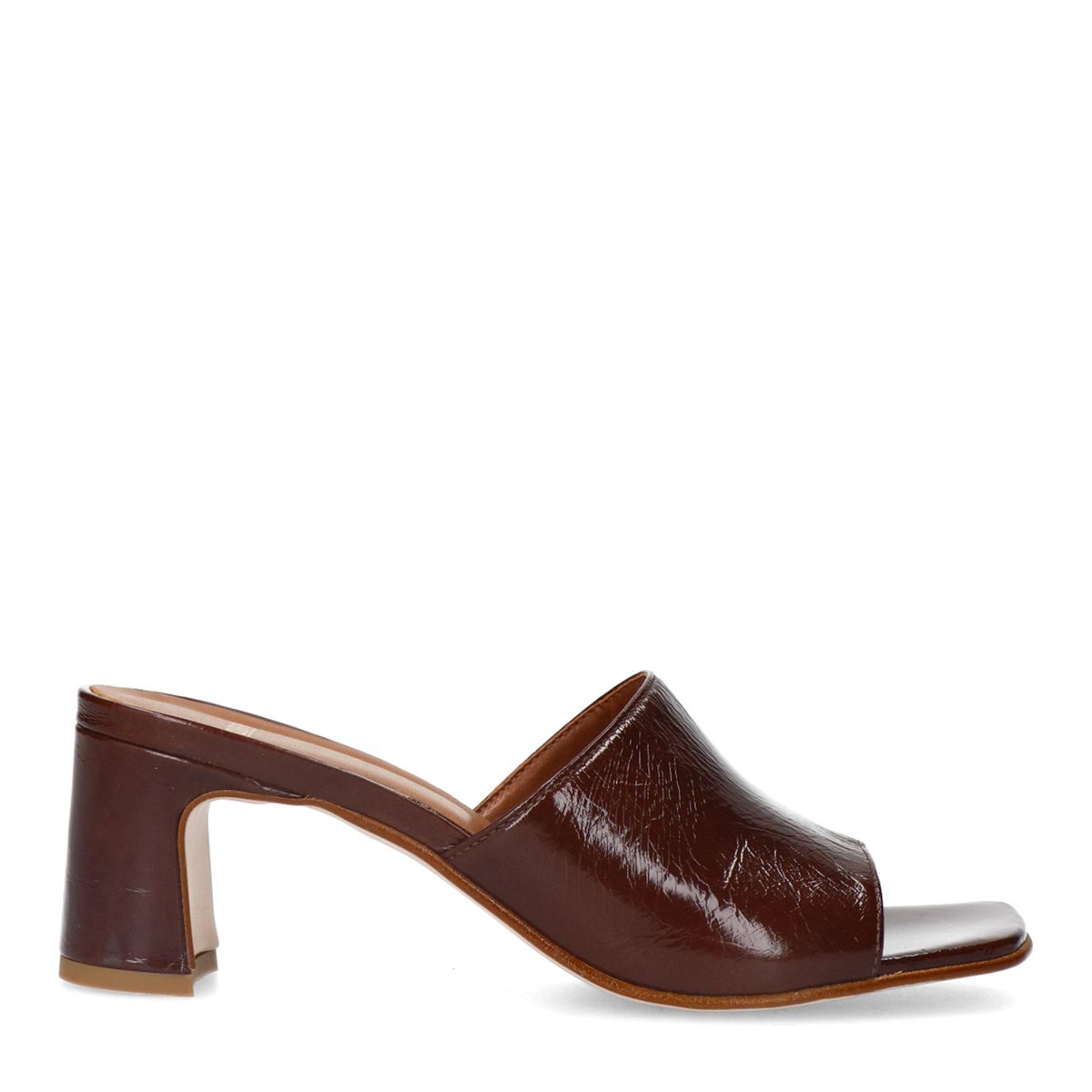 Bruine lakleren sandalen met hak