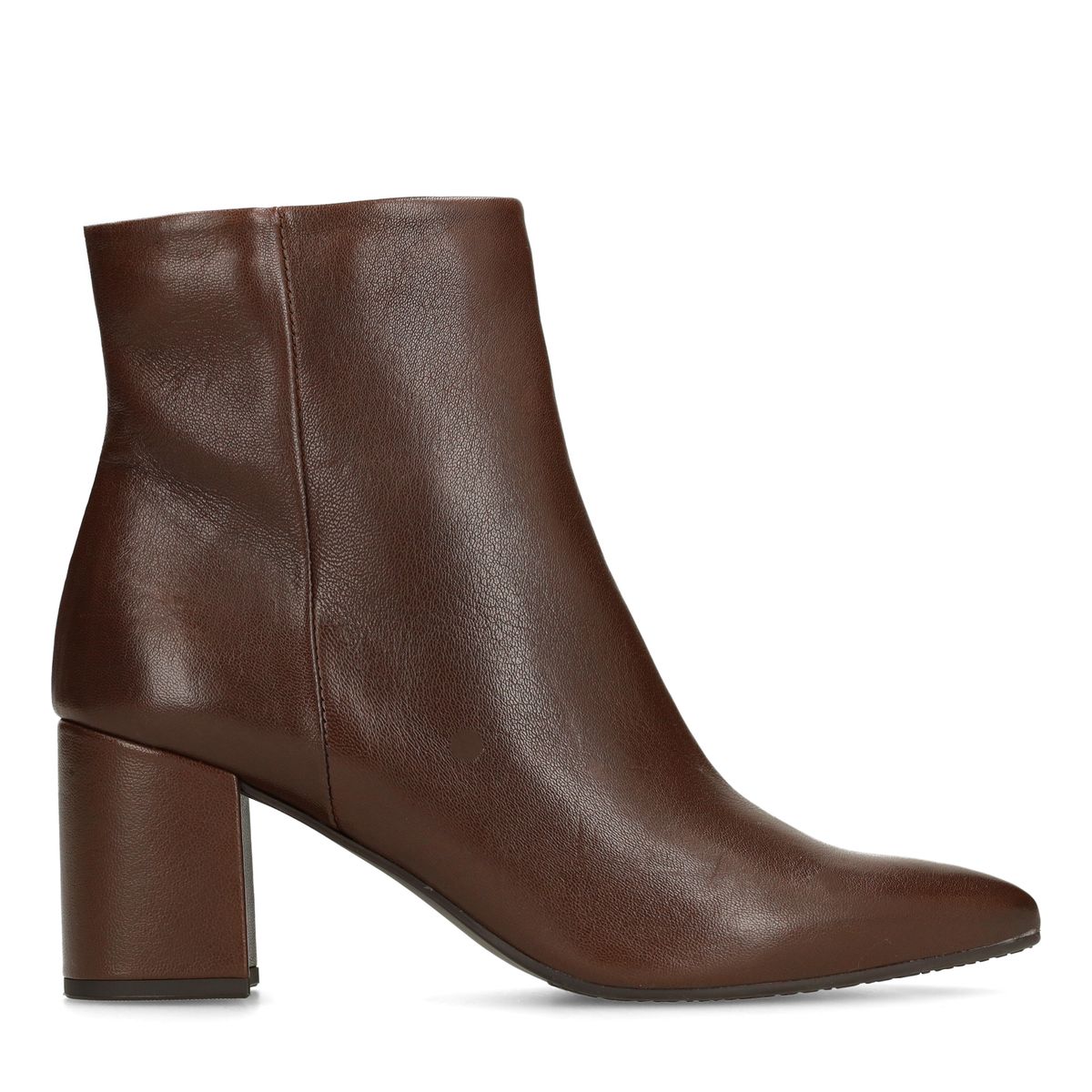 Bruine leren enkellaarsjes met hak