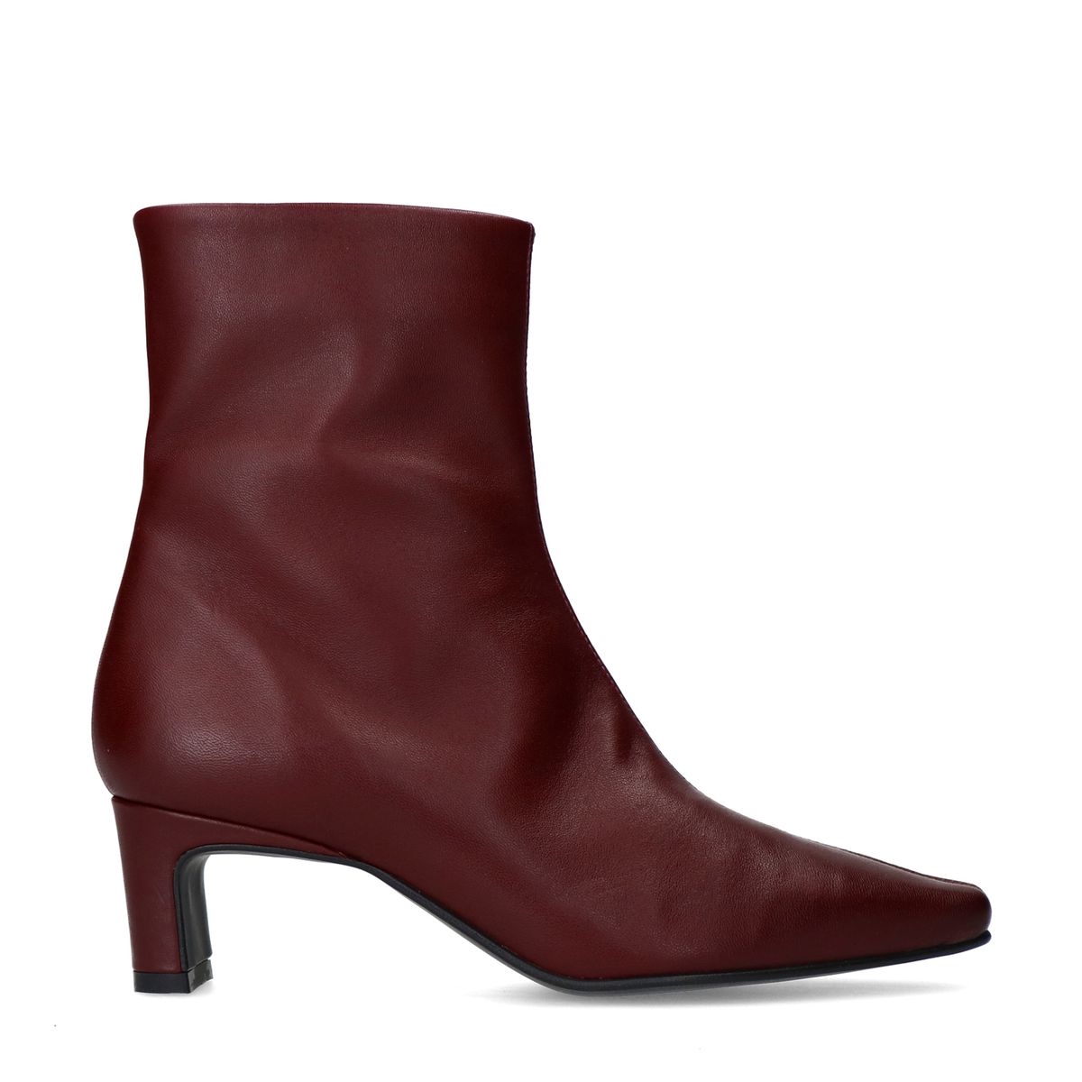 Bordeaux rode leren enkellaarsjes met hak