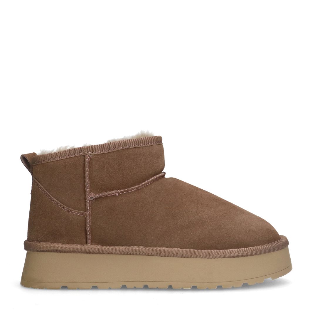 Beige suède snowboots
