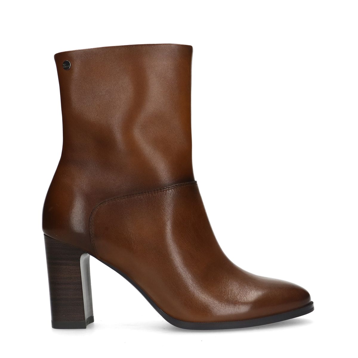 Bruine leren enkellaarsjes met hak