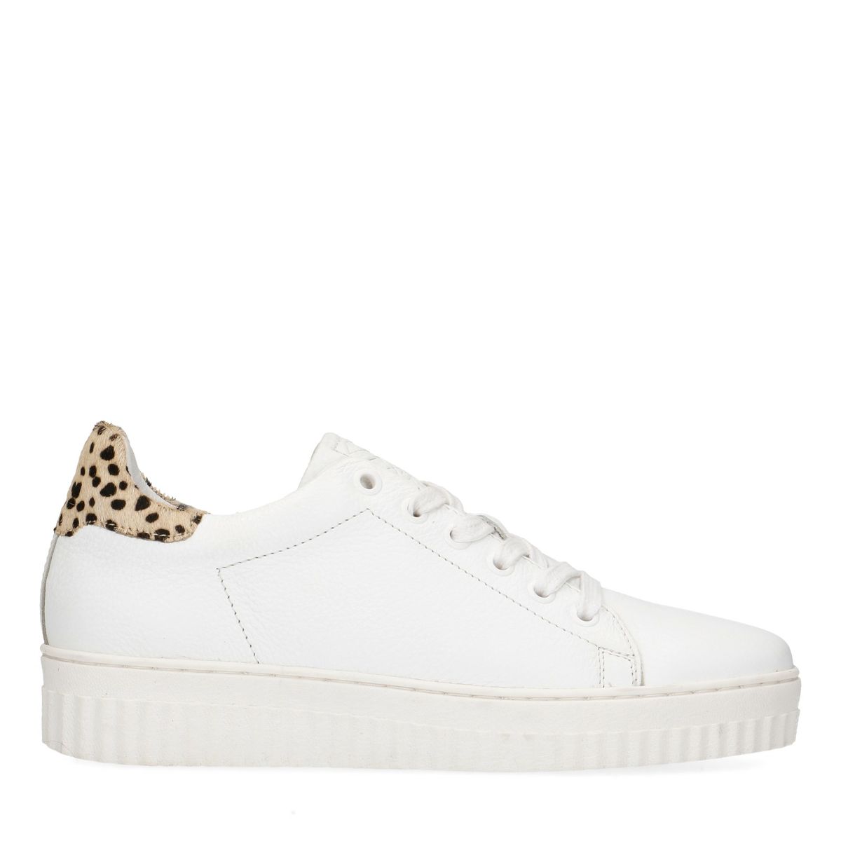 Weiße Sneaker mit Leopardenmuster