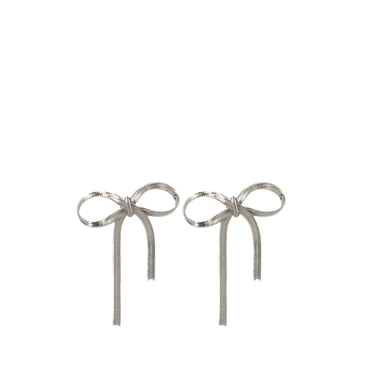 Zilverkleurige strikjes oorbellen
