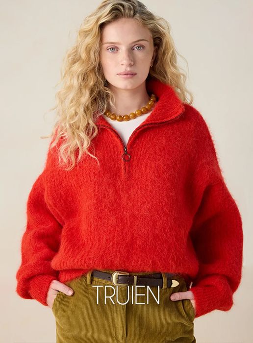 KNITWEAR