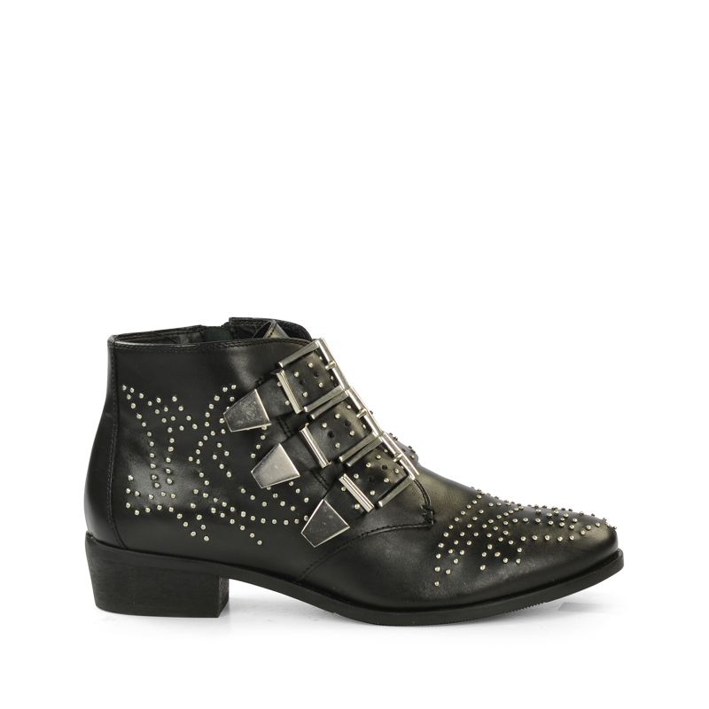 Zwarte buckle boots met studs