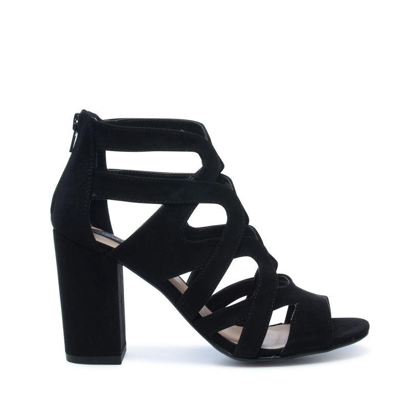 Zwarte opengewerkte pumps met peeptoe