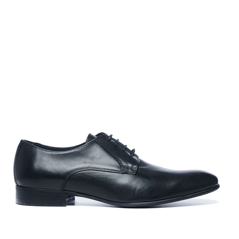 Zwarte veterschoenen