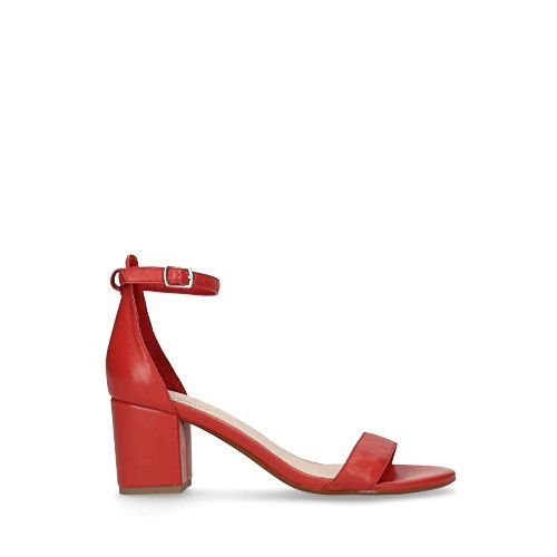 Rode sandalen met hak