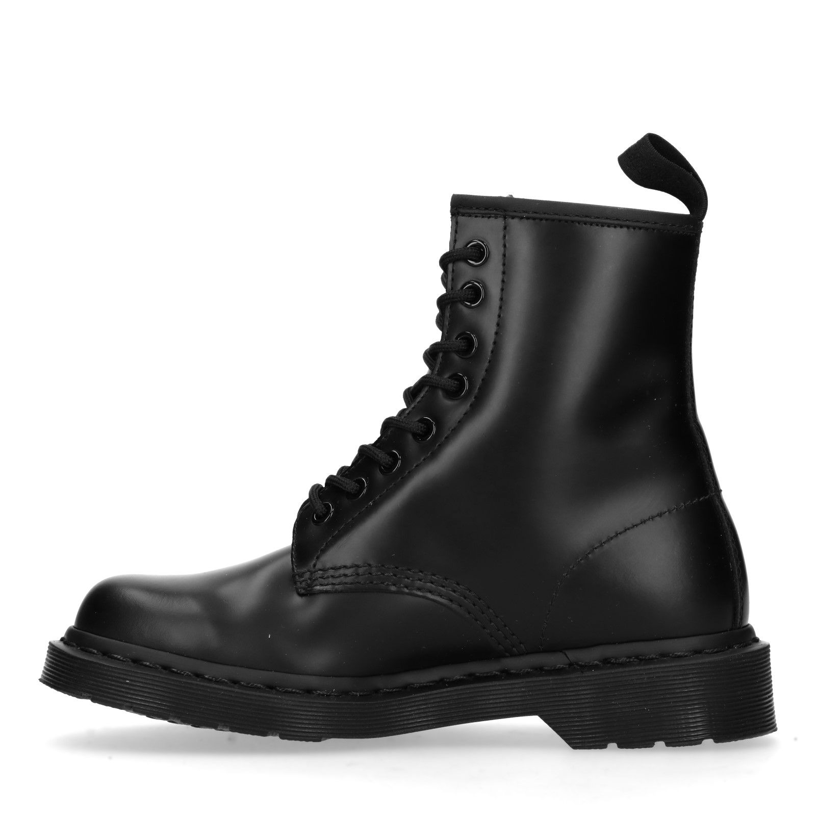 dr martens classic 1460