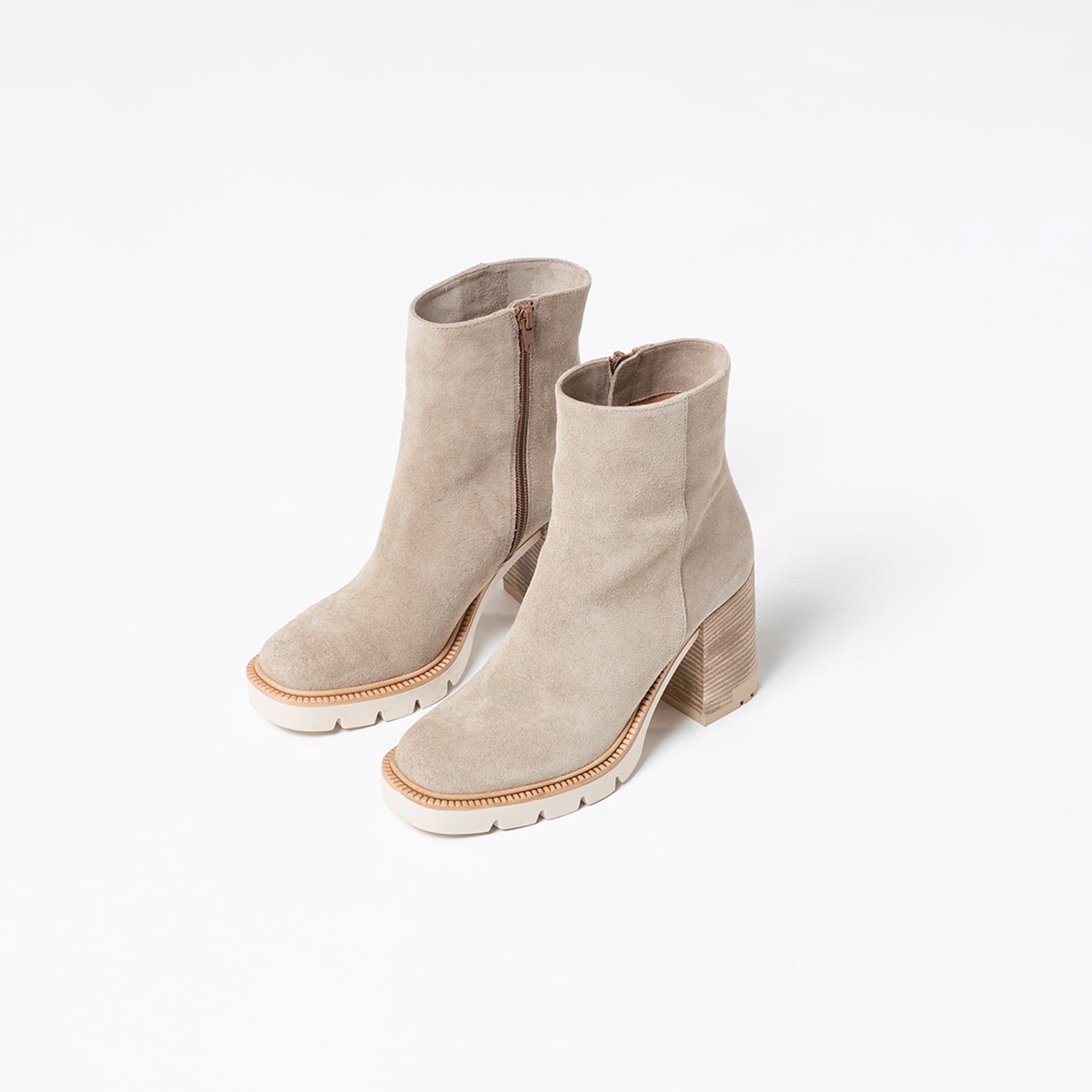 Taupe enkellaarsjes met blokhak - Dames | MANFIELD