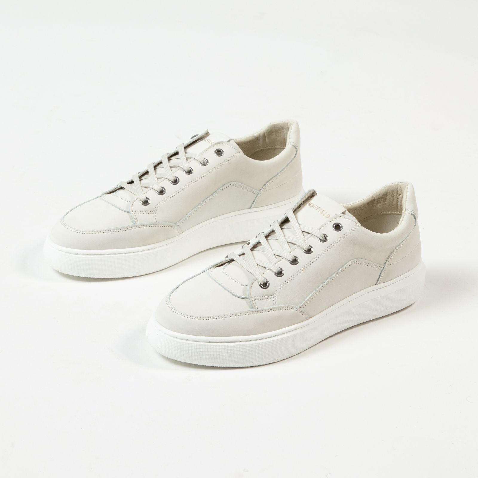 Witte nubuck sneakers - Heren | MANFIELD