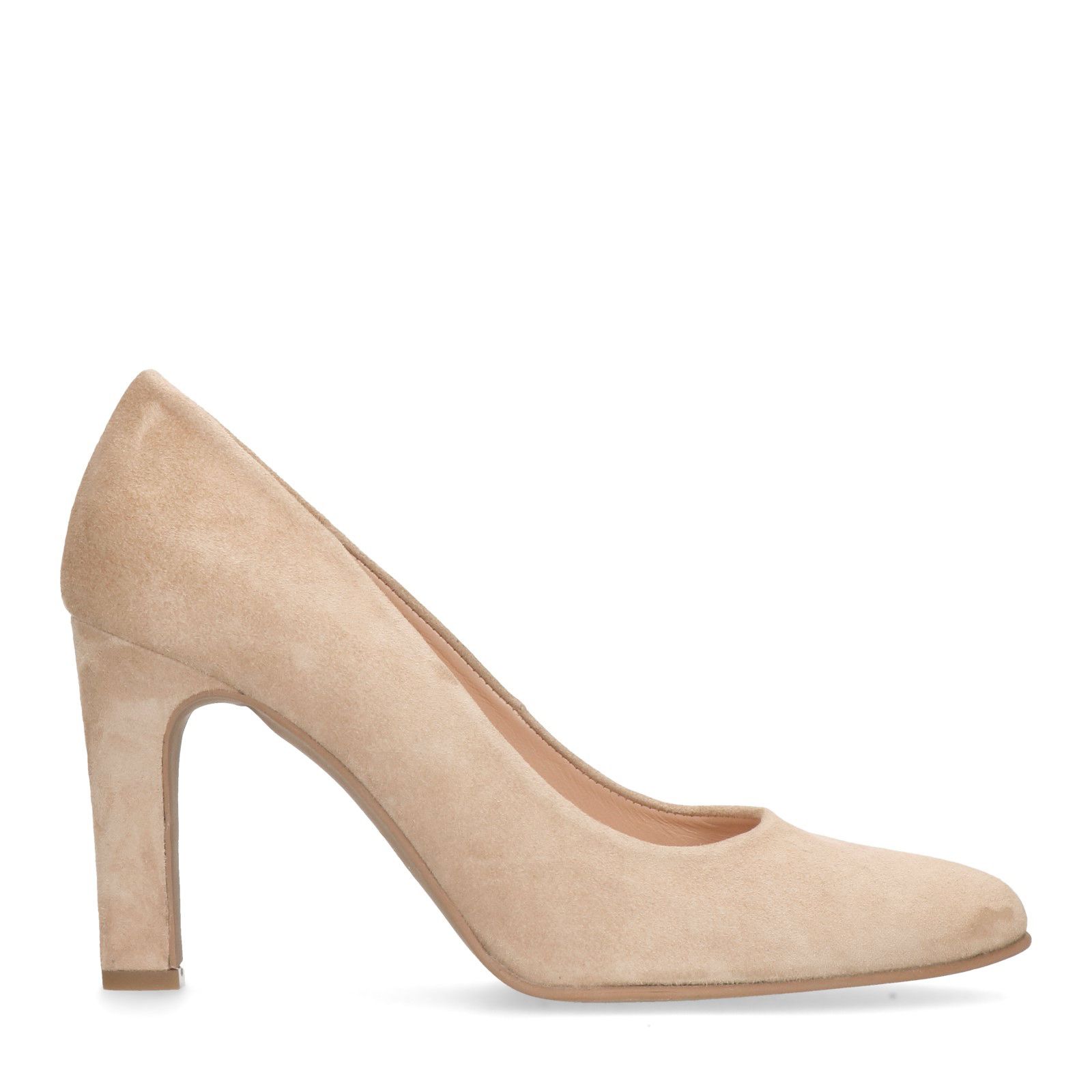 beige pumps