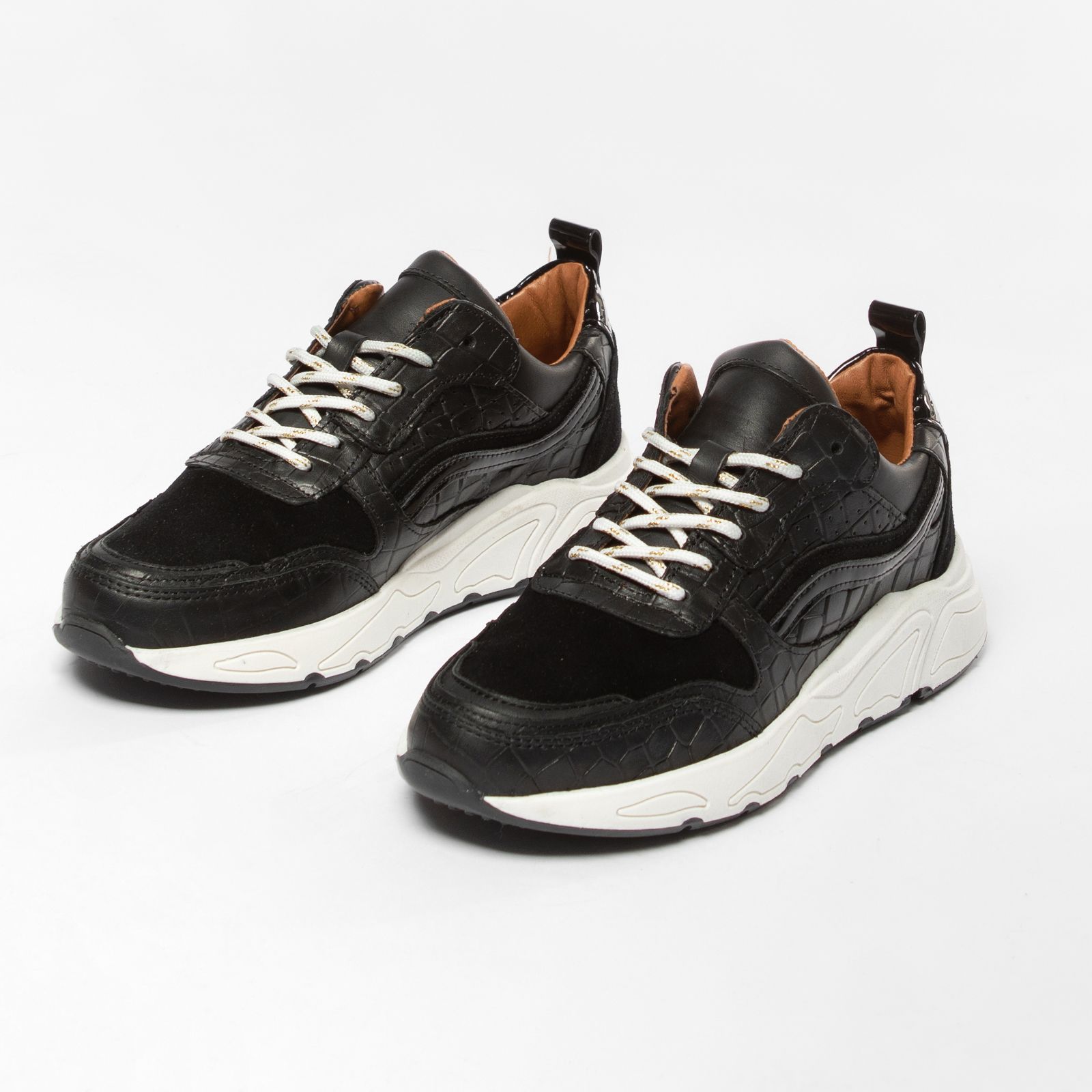 Zwarte sneakers met crocoprint - Dames | MANFIELD