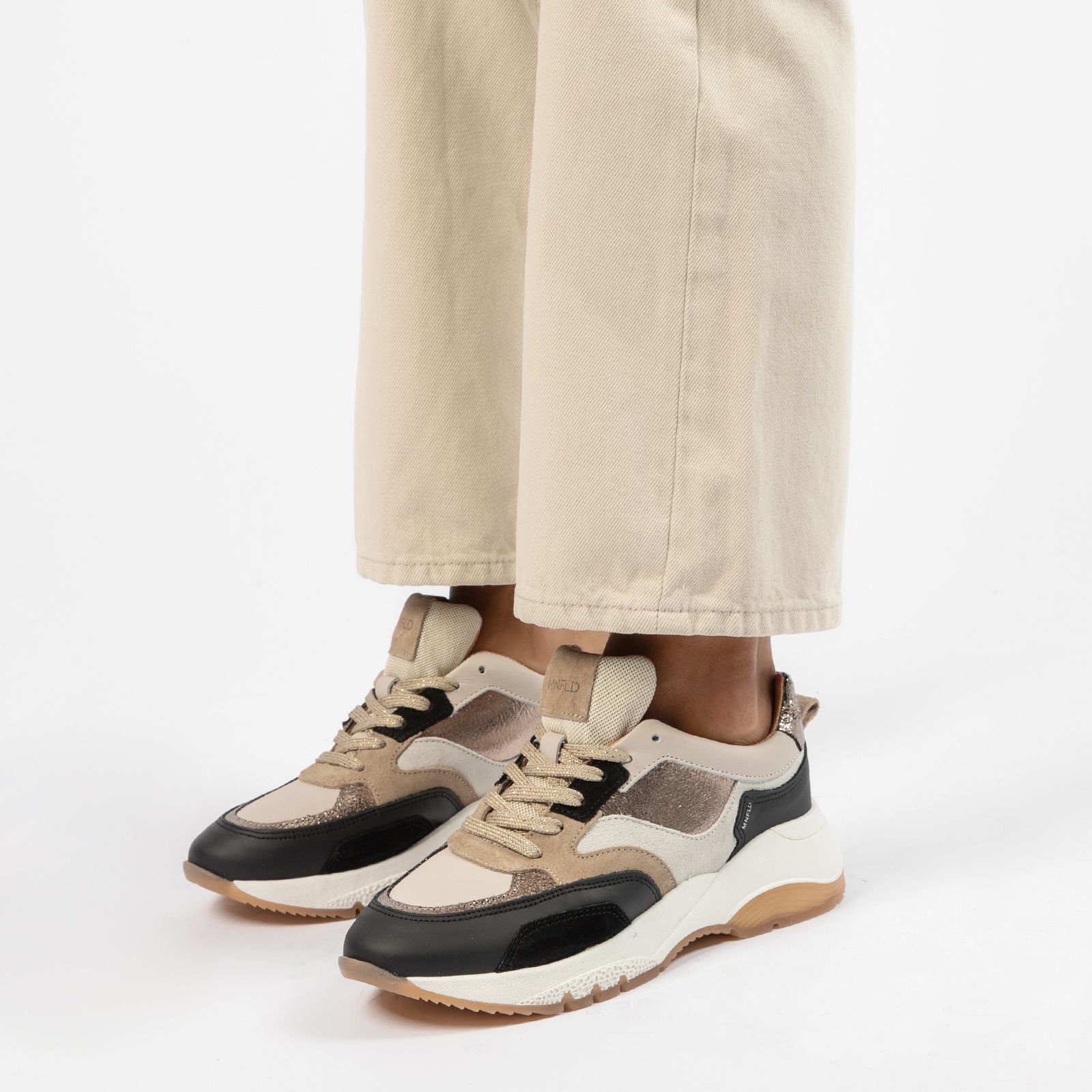 Zwarte leren sneakers - Dames | MANFIELD