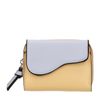 Beige portemonnee met lila details