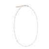 Goudkleurige ketting met witte kraaltjes