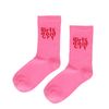 Rosafarbene Socken mit roter Aufschrift