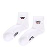 Weiße Sportsocken mit Aufschrift
