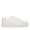 Witte sneakers