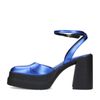 Blauwe metallic pumps met plateau hak