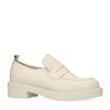 Latte leren loafers