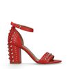 Rode sandalen met hak met studs