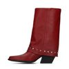 Rode leren laarzen met zilverkleurige studs