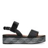 Zwarte sandalen met plateau zool