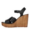 Zwarte sandalen met sleehak