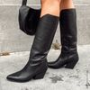 Zwarte leren cowboylaarzen