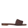 Donkerbruine slippers met gevlochten riet