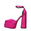 Roze gesloten pumps met plateauzool