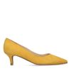 Gele pumps met kitten heel