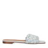 Lichtblauwe slippers met gevlochten detail