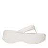 Witte leren wedge teensandalen