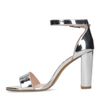 Zilverkleurige sandalen met hak
