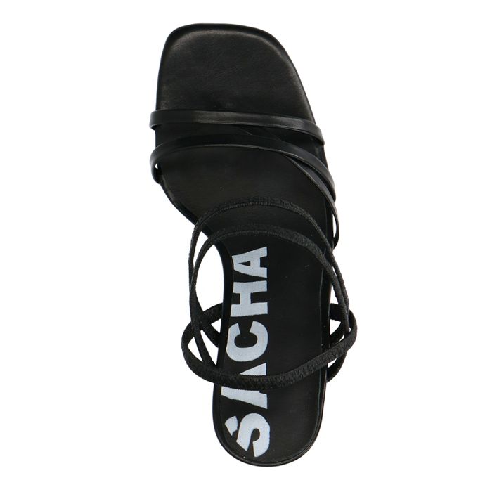 Zwarte hak sandalen met bandjes