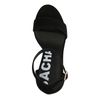 Zwarte sandalen met hak