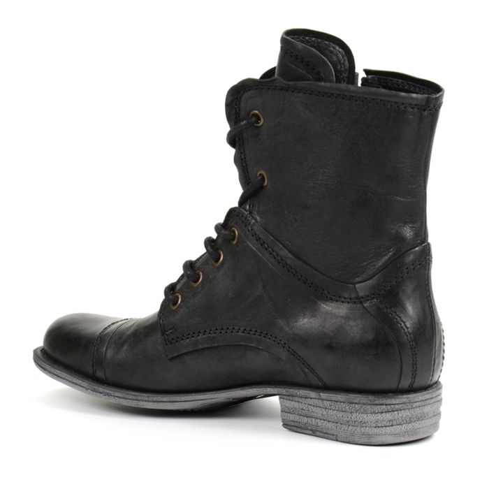 Combat boots en cuir - noir