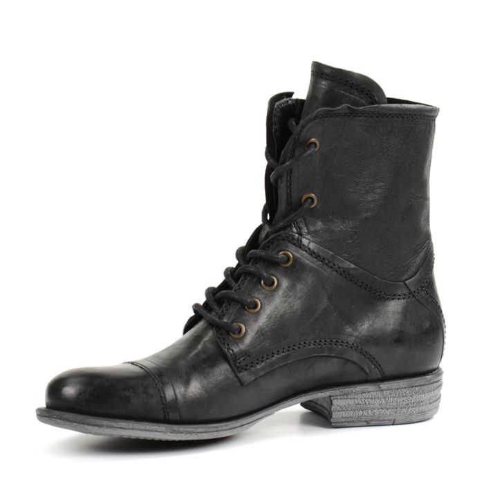 Combat boots en cuir - noir